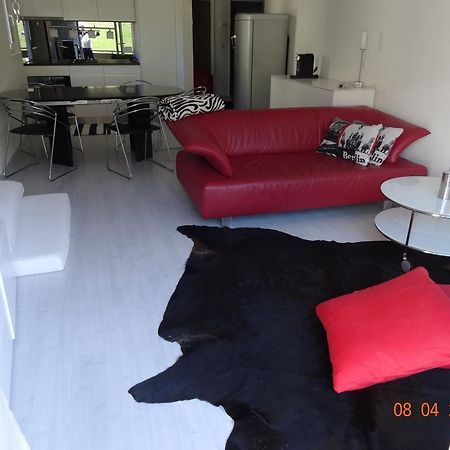 Haus Montanara Apartamento Unterbäch Exterior foto