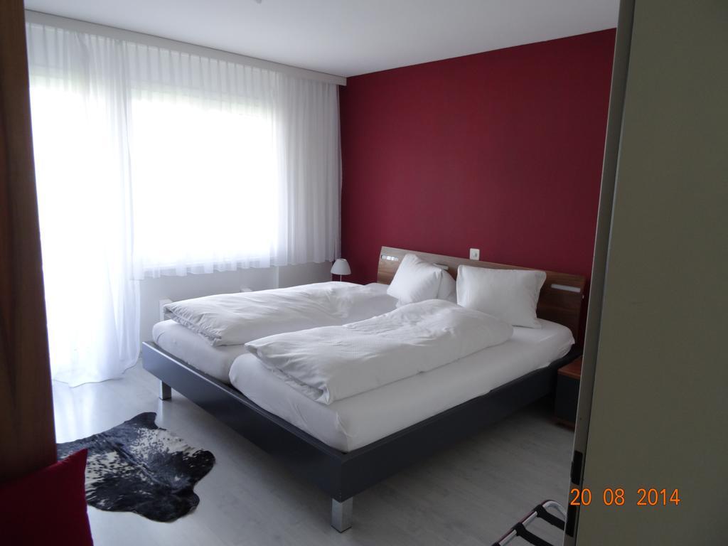 Haus Montanara Apartamento Unterbäch Exterior foto